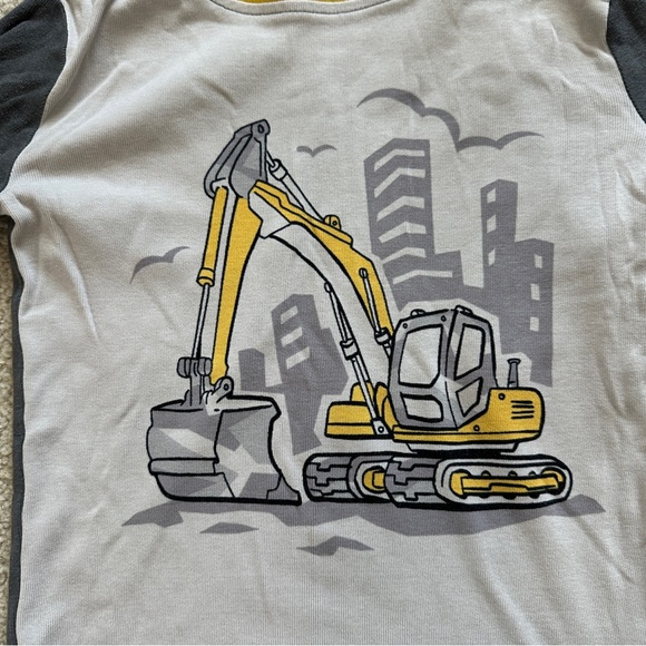 Bundle of 3 Sets of Kirkland Signature Boys Long Sleeve Pajamas (Size 6) - Picture 4 of 14